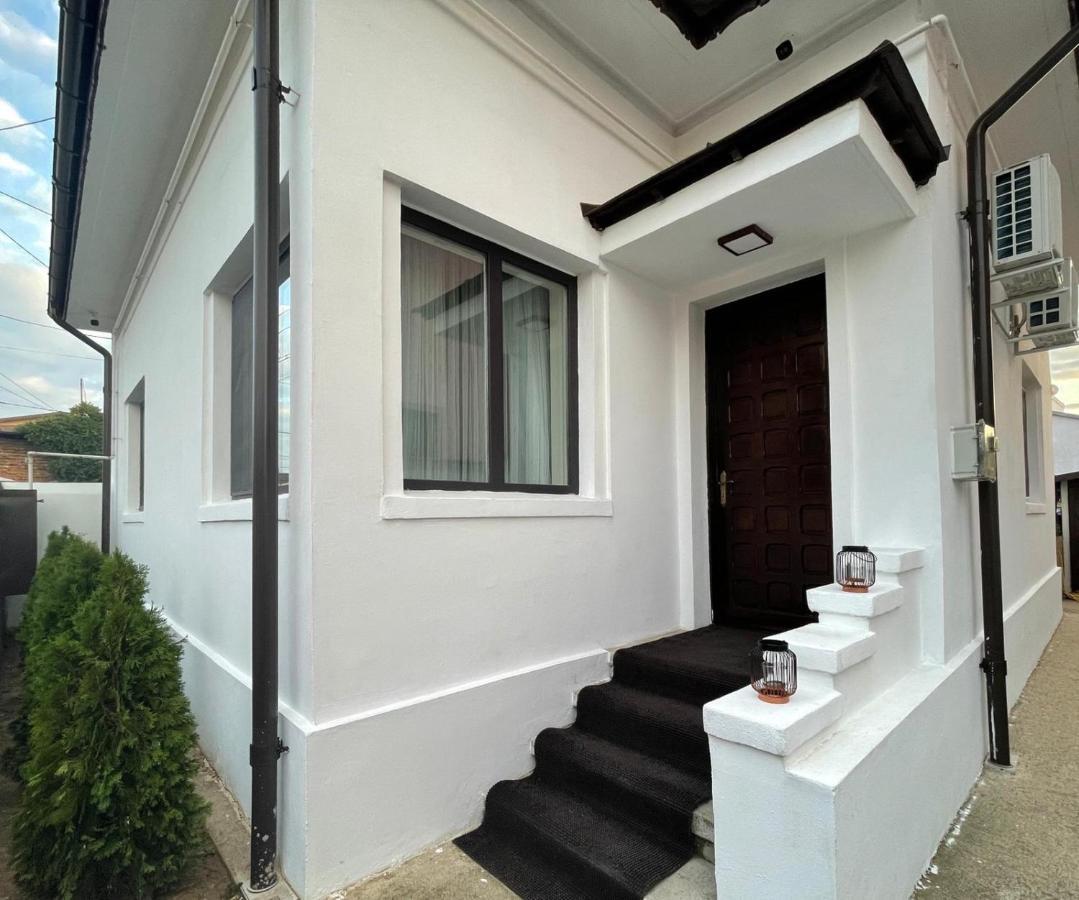 Premier Rooms Ploieşti Exteriér fotografie