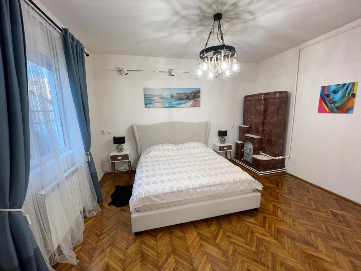Premier Rooms Ploieşti Exteriér fotografie