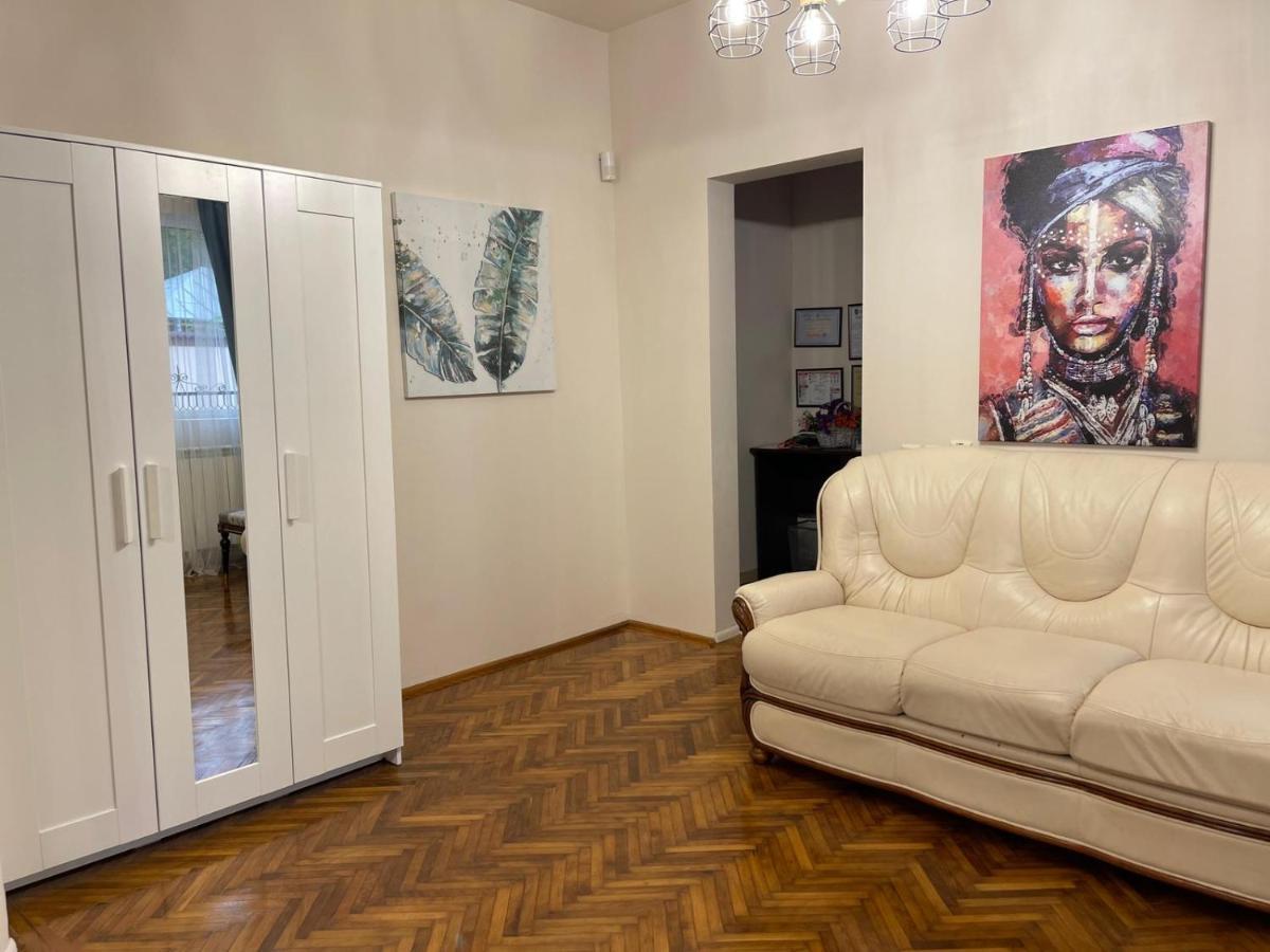 Premier Rooms Ploieşti Exteriér fotografie